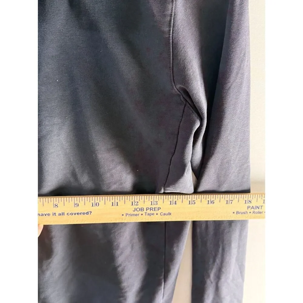 Nike Sportswear Women’s Medium Black Full Zip Hoodie Sweatshirt Swoosh